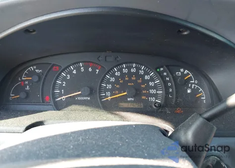 2000 Toyota Tundra Sr5 V8 z USA, uszkodzony, nr VIN 5TBRT3417YS108295